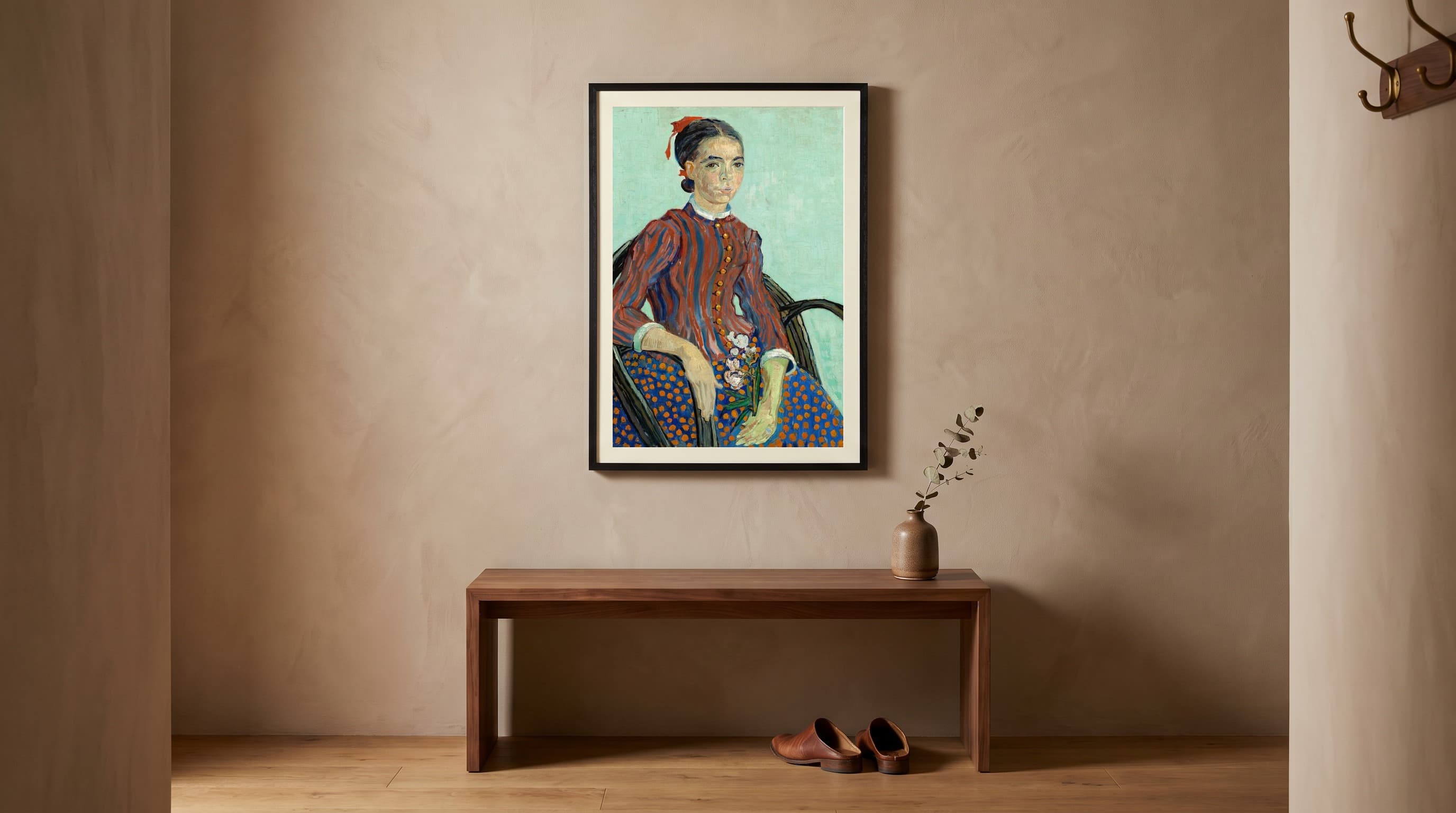 La Mousmé in Entryway